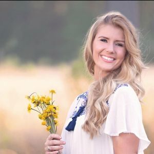 Meet your Posher, Brittney